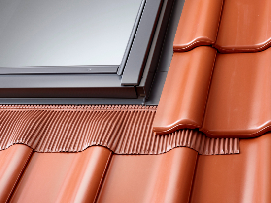 Raccord pour fenêtre de toit VELUX | Rouge brun tuile mécanique | EDW