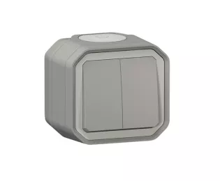 Commande double étanche pour réaliser 3 fonctions | Plexo IP55 IK08| Saillie | Legrand